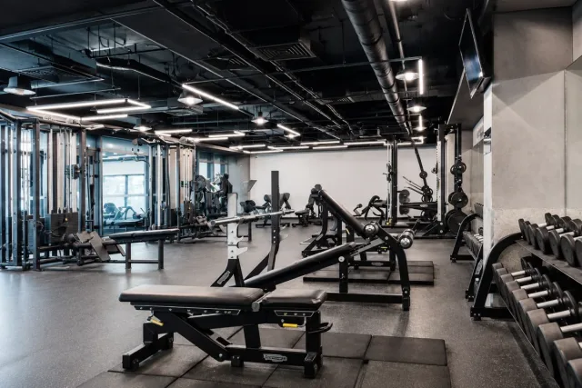 Ảnh phòng gym, phòng tập sáng và hiện đại