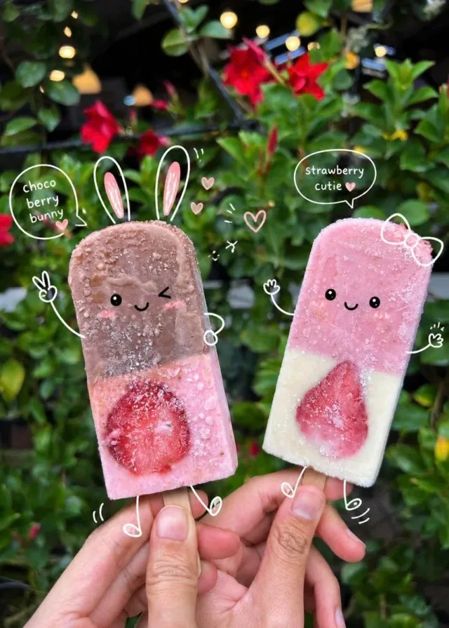 Ảnh đồ ăn đồ uống kawaii kèm doodle dễ thương